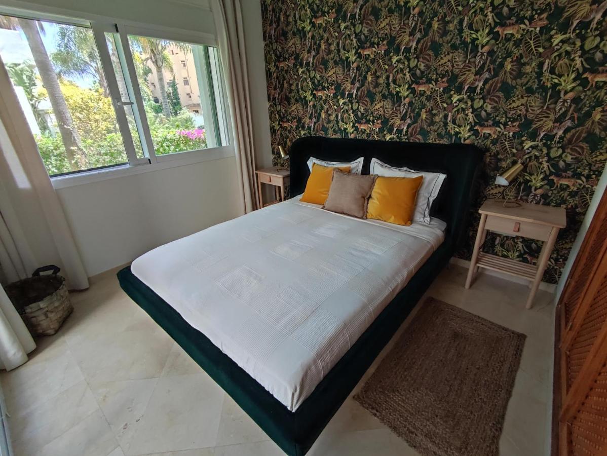 Costalita On The Beach - 3 Bedroom Cosy Apartment Estepona Exterior photo