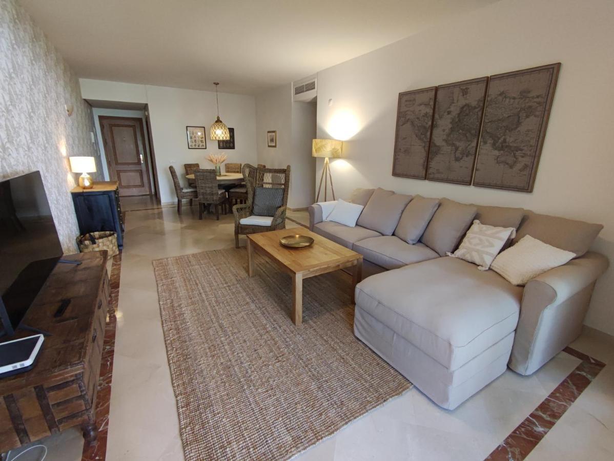 Costalita On The Beach - 3 Bedroom Cosy Apartment Estepona Exterior photo